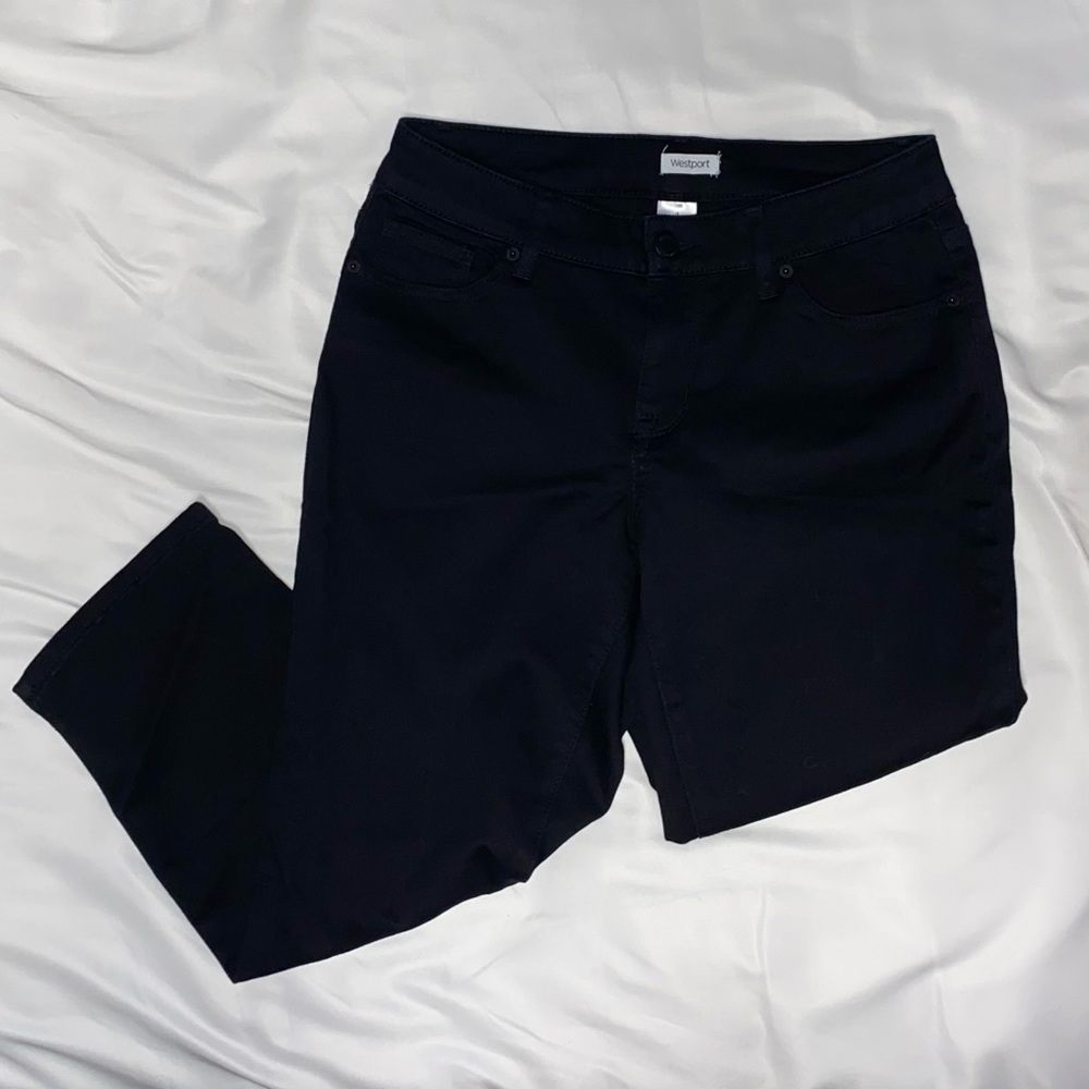 Black Westport Capris
